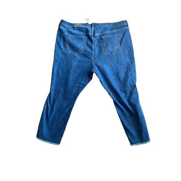 NWT Torrid High Rise Straight Jeans - Size 20S ***. - Picture 2 of 5